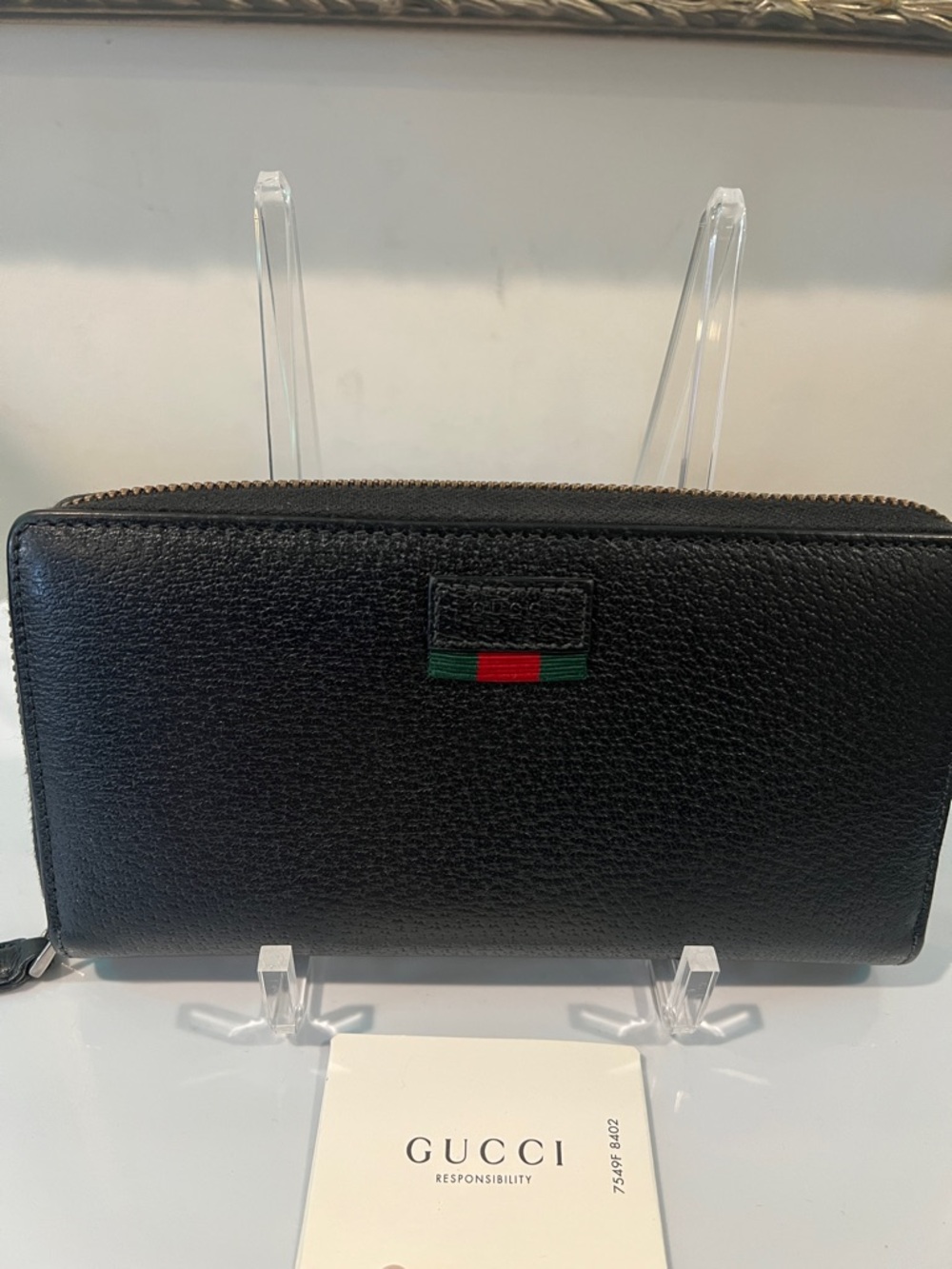 Gucci Agora Web Black Leather Long Zippy Wallet with Red & Green Sherry Line - Picture 11 of 15